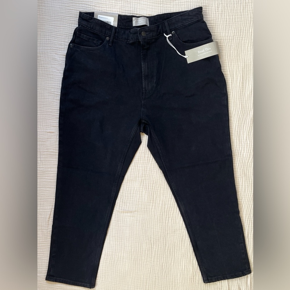 NWT Everlane Curvy Cheeky Jean in Organic Cotton - Size 33 Crop
